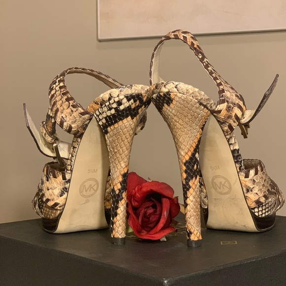 🇺🇦Micheal Kors Snakeskin platform Sandal pumps - Picture 6 of 6